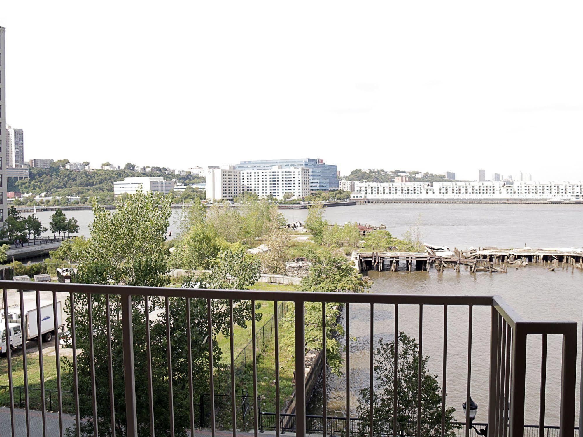 Travel City Apartments At Hoboken Waterfront Exterior foto